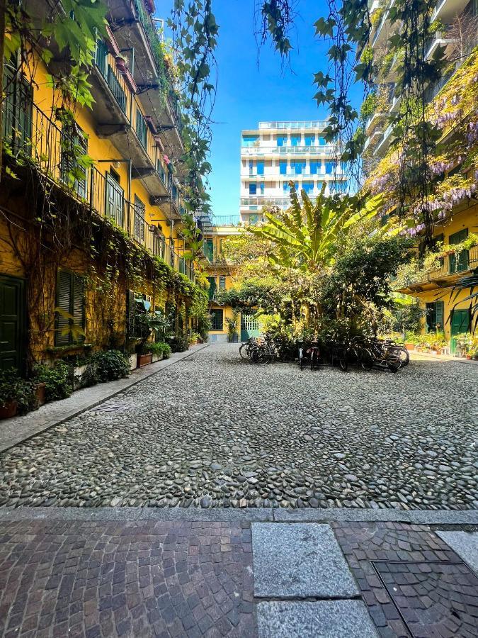 The Mundial Studio - Bosco Verticale View Милан Экстерьер фото